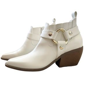 GBG Los Angeles White Ankle Strap Booties Size 8
